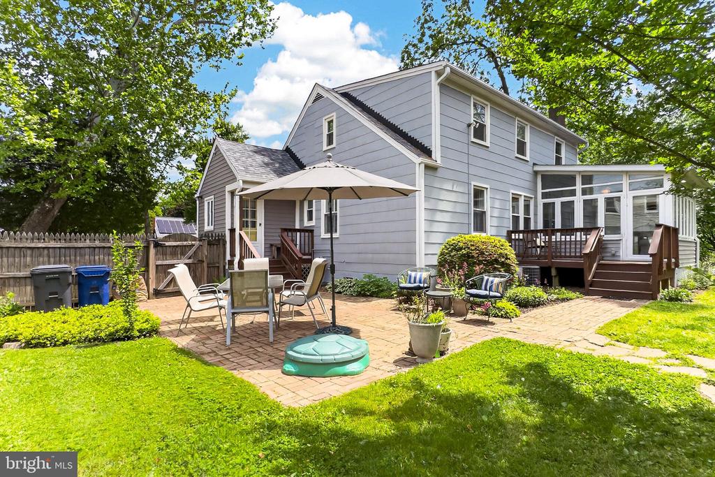 3304 SLADE RUN DRIVE