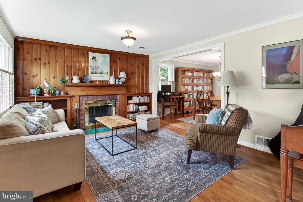 3304 SLADE RUN DRIVE