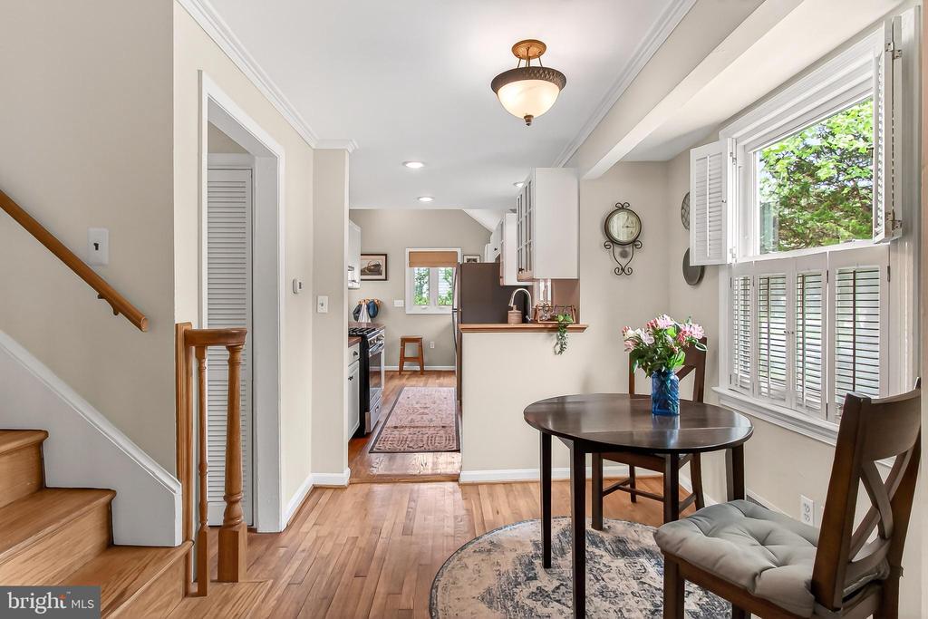 3304 SLADE RUN DRIVE
