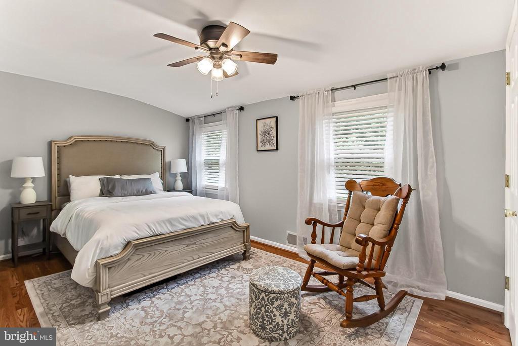 3304 SLADE RUN DRIVE