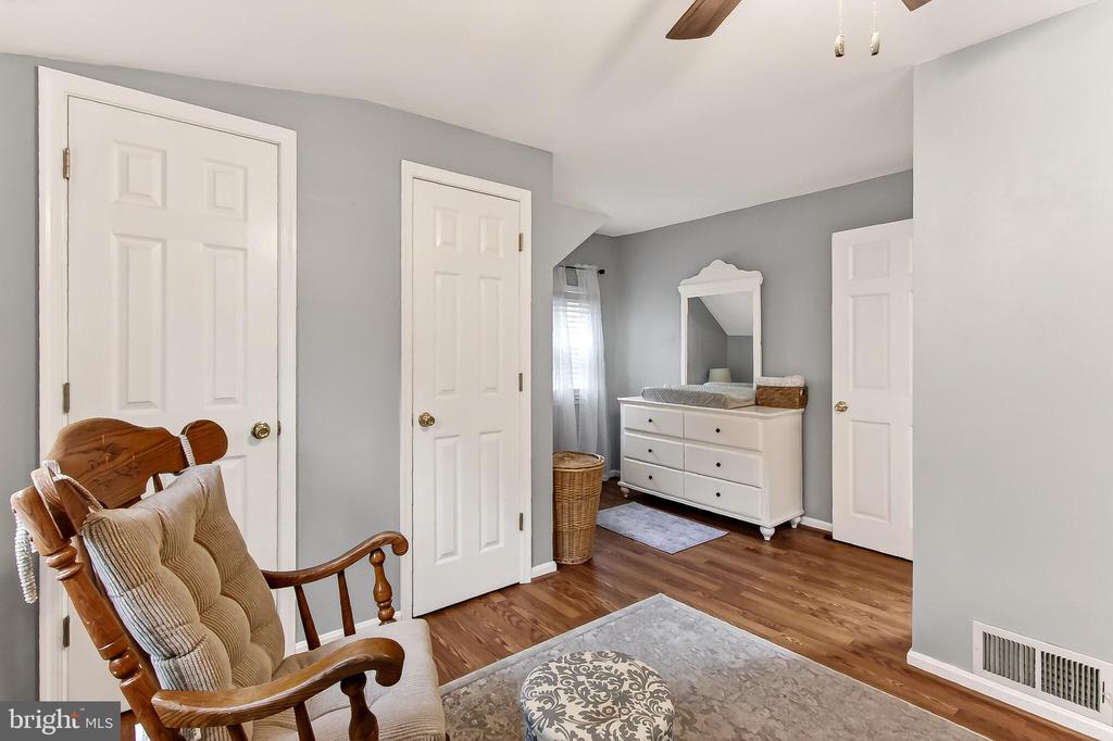 3304 SLADE RUN DRIVE