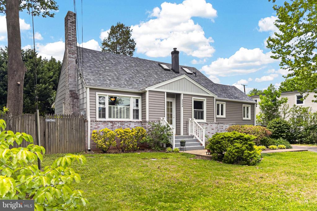3304 SLADE RUN DRIVE