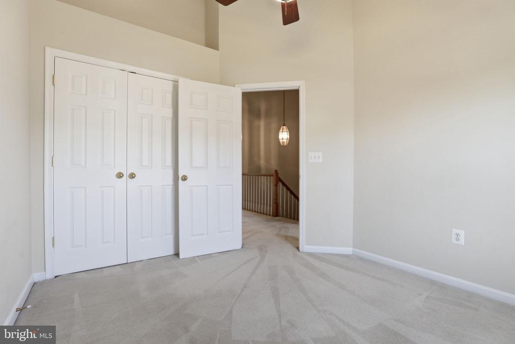9814 CHESHIRE RIDGE CIRCLE