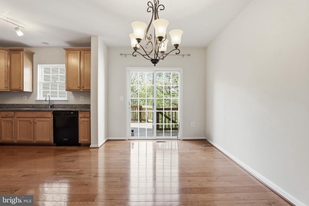 9814 CHESHIRE RIDGE CIRCLE