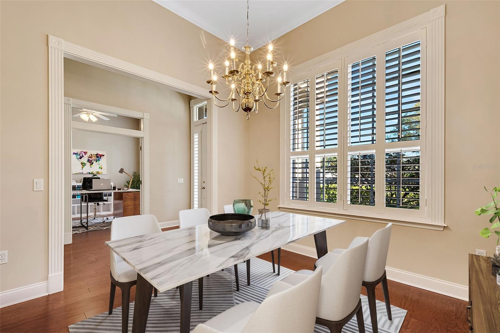 1446 ROYAL FOREST LN