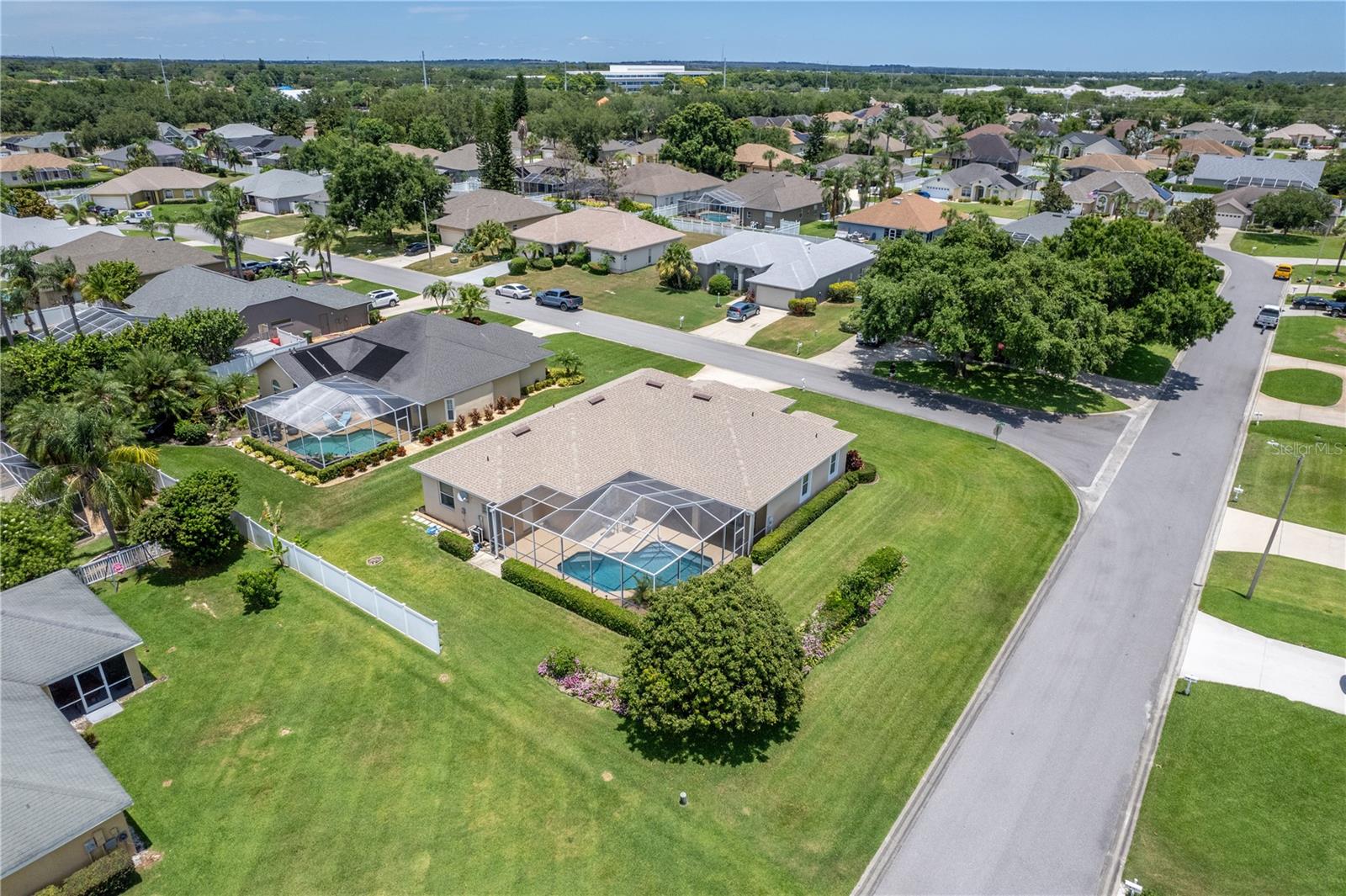 134 RUBY LAKE DR