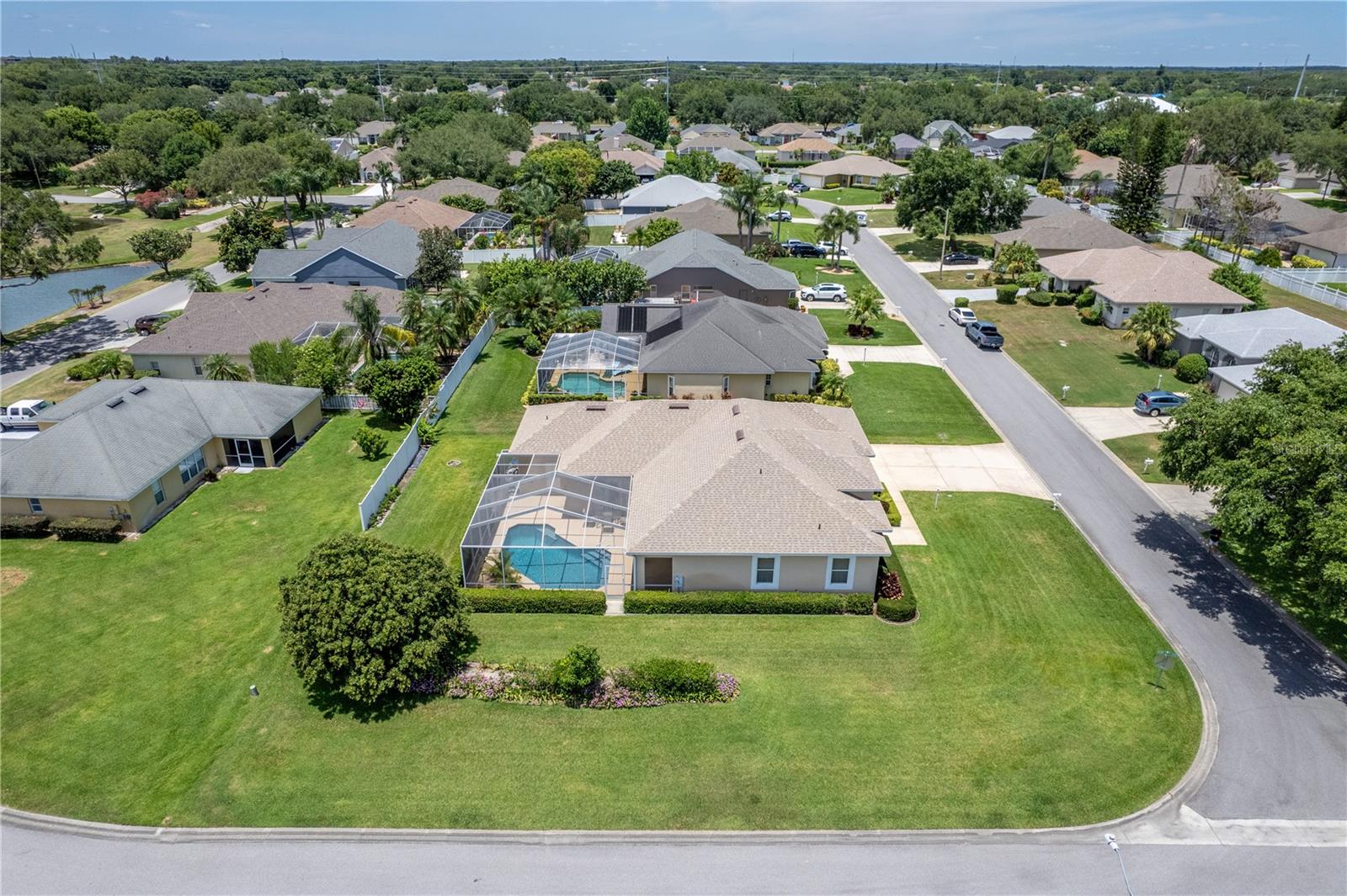 134 RUBY LAKE DR