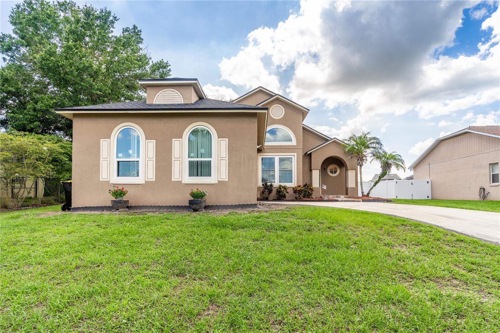 5525 BEVERLY RISE BLVD