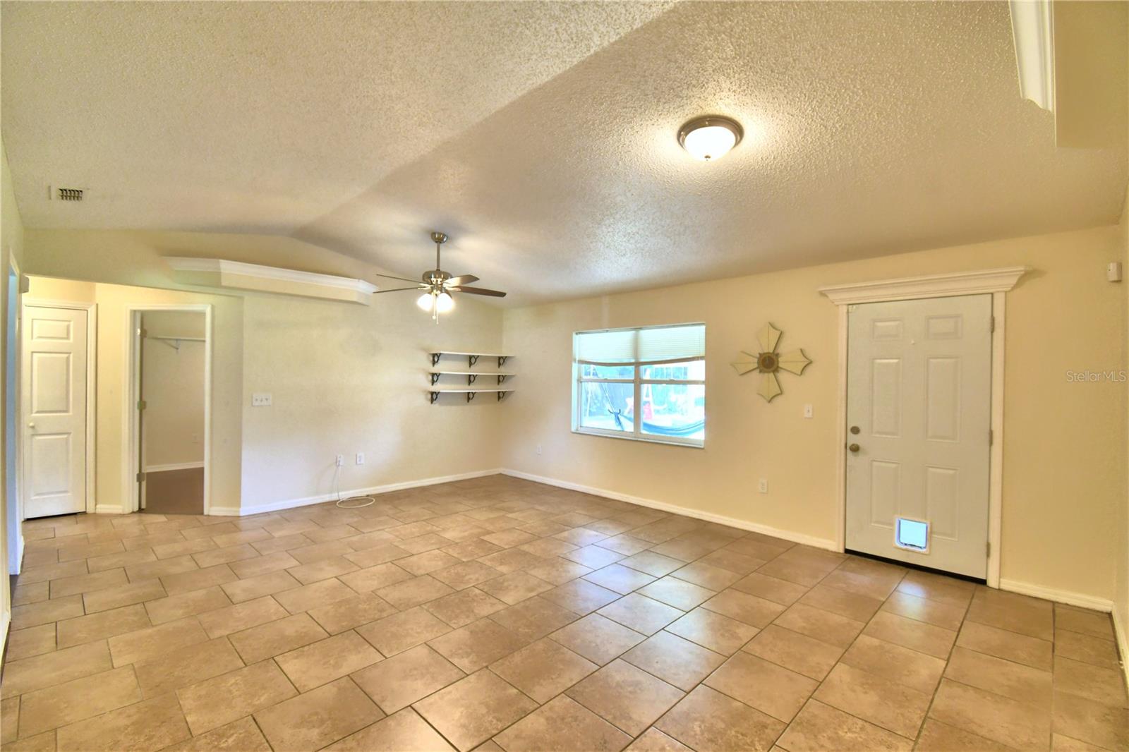 2217 HOWARD WEST AVE