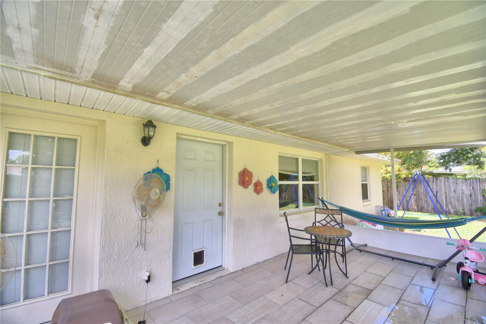 2217 HOWARD WEST AVE