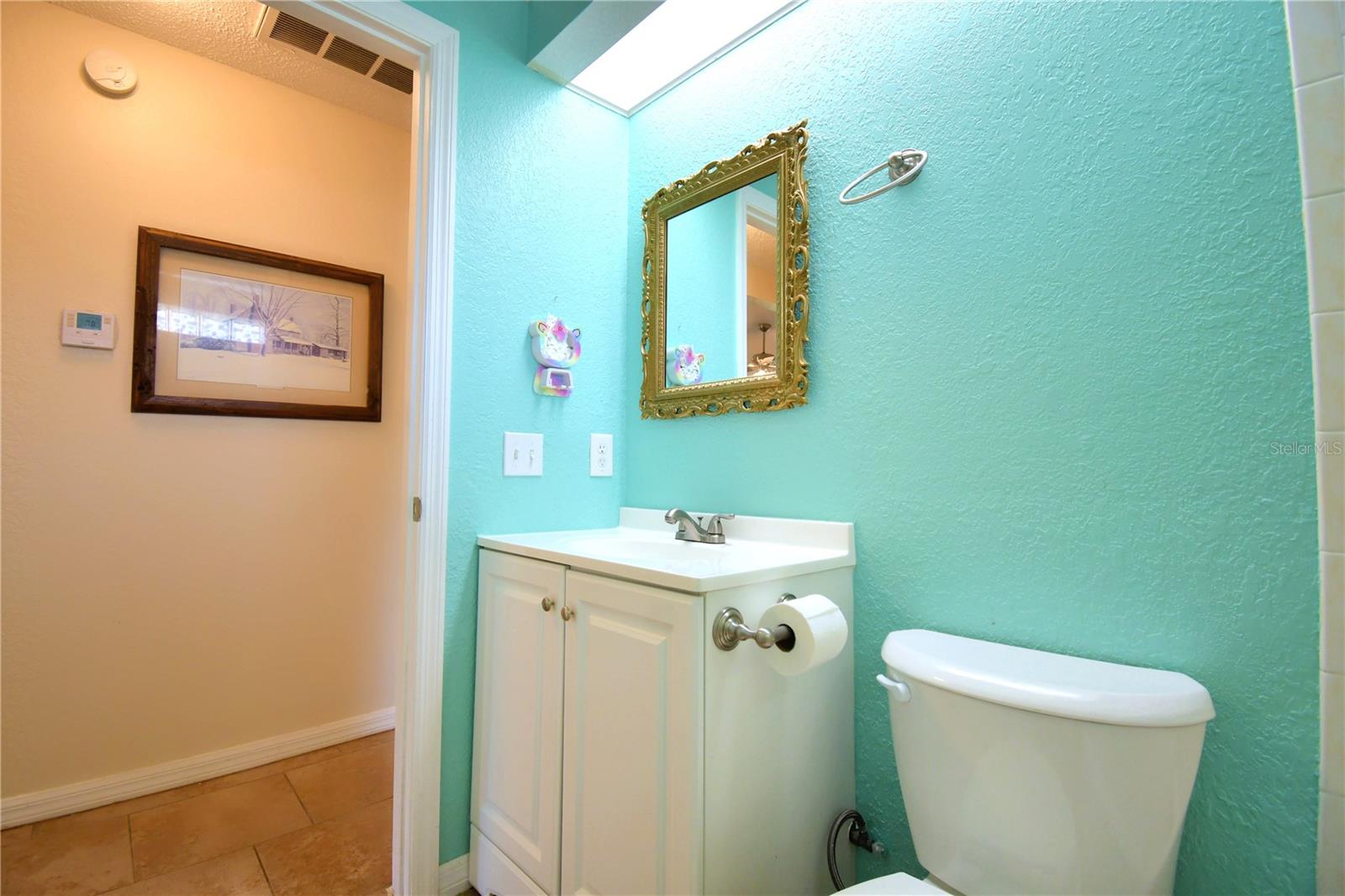 2217 HOWARD WEST AVE