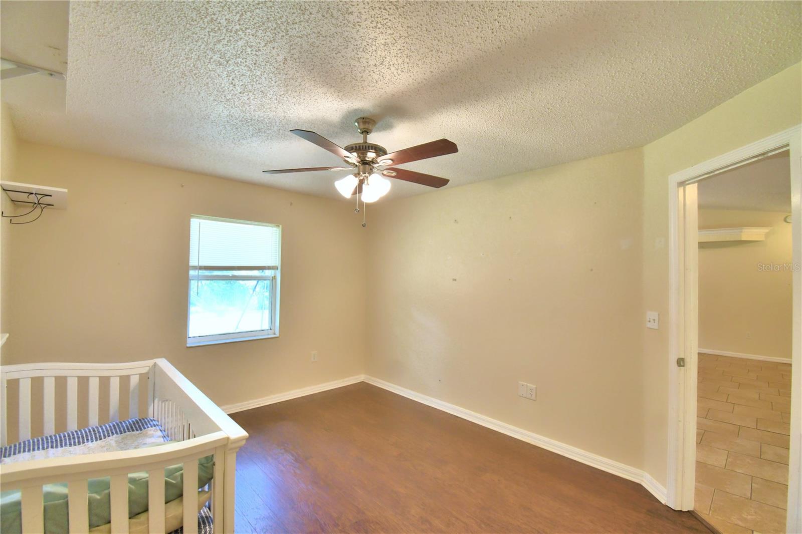 2217 HOWARD WEST AVE