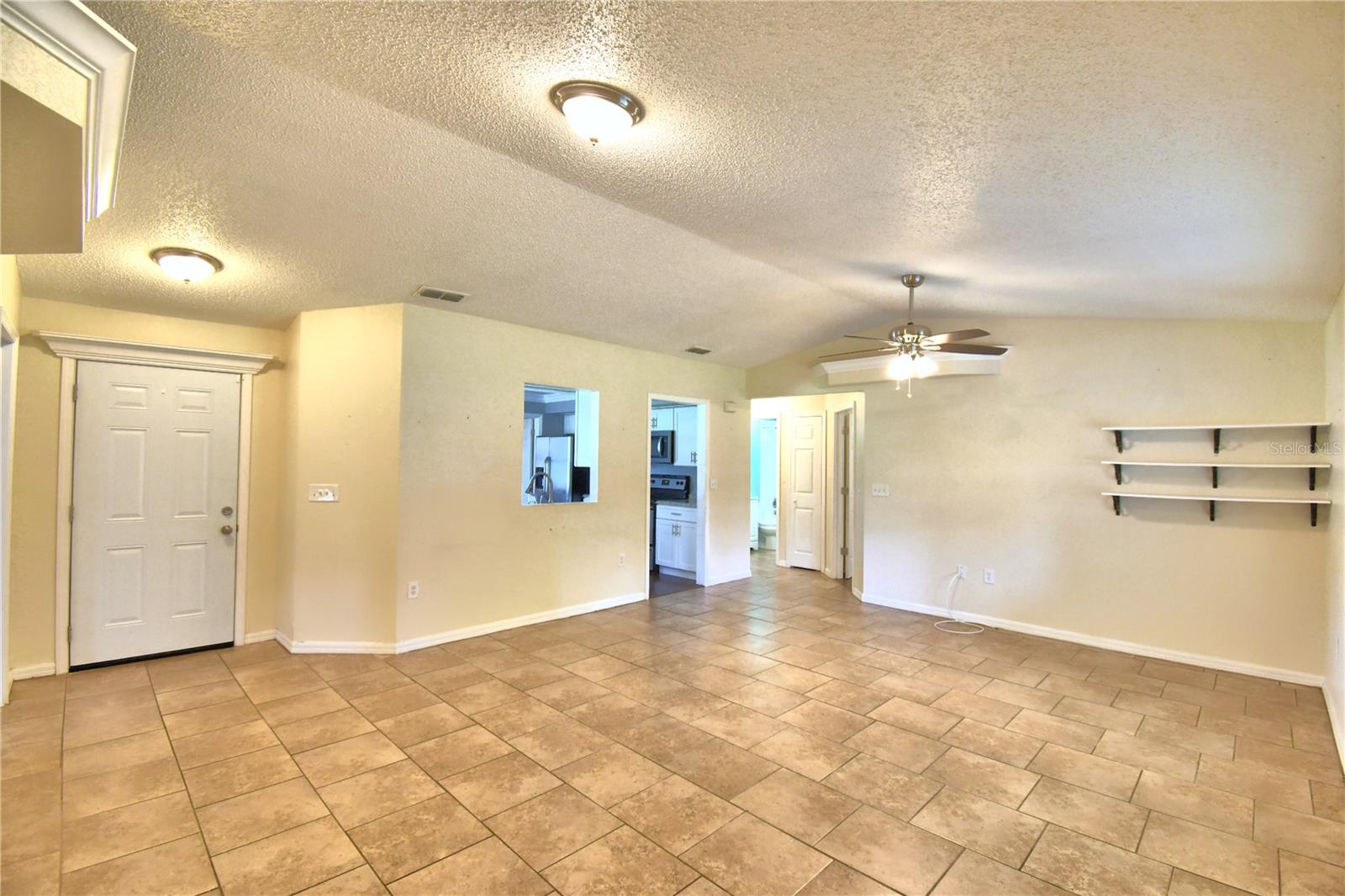 2217 HOWARD WEST AVE