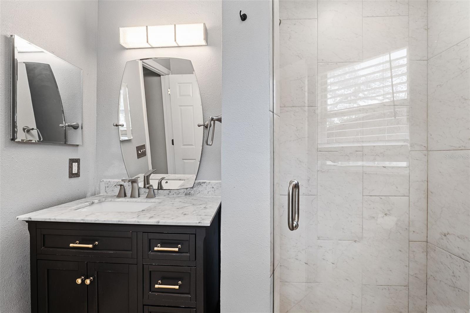 9411 W PERIO PL