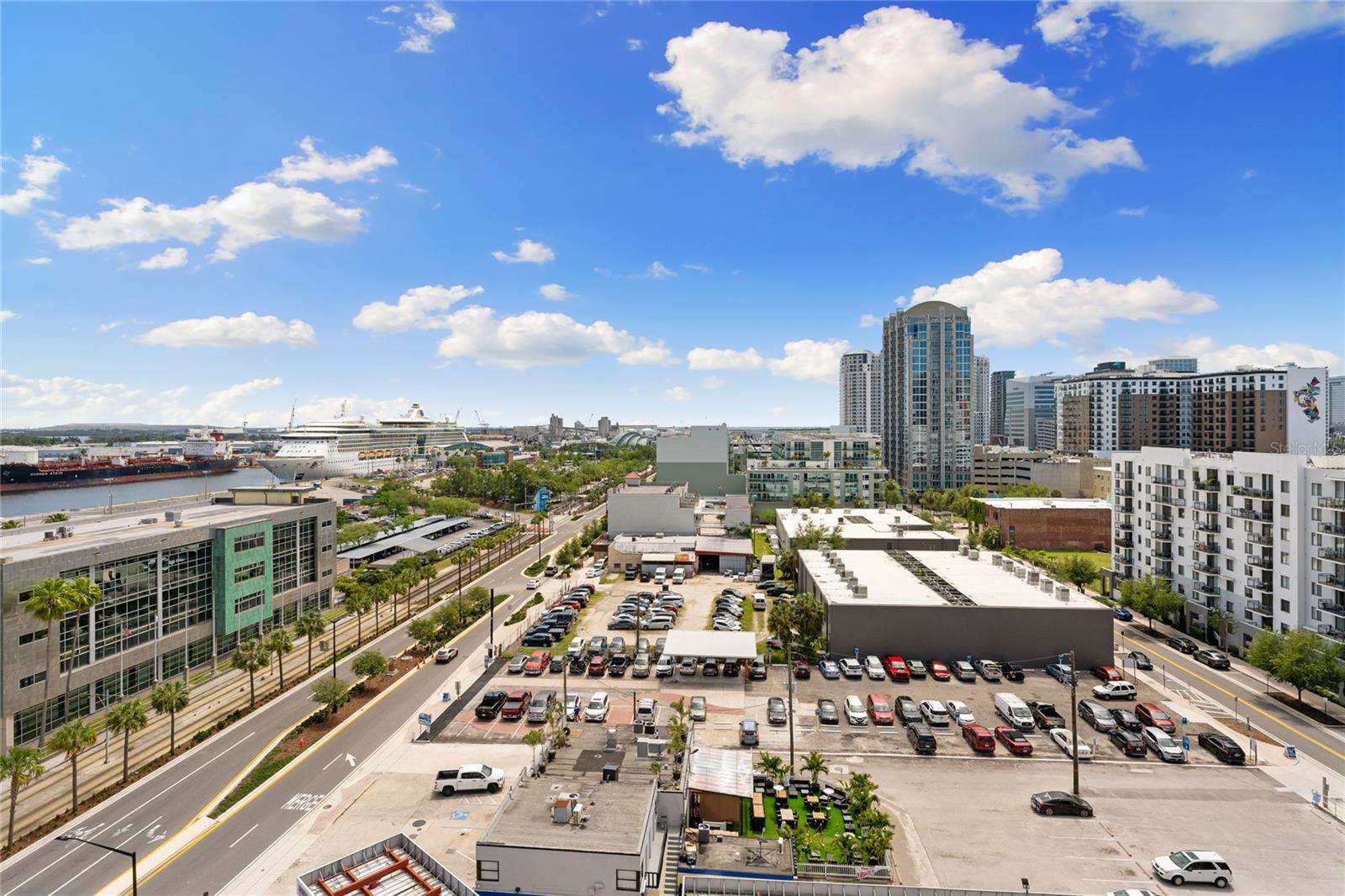 1238 E KENNEDY BLVD #1003