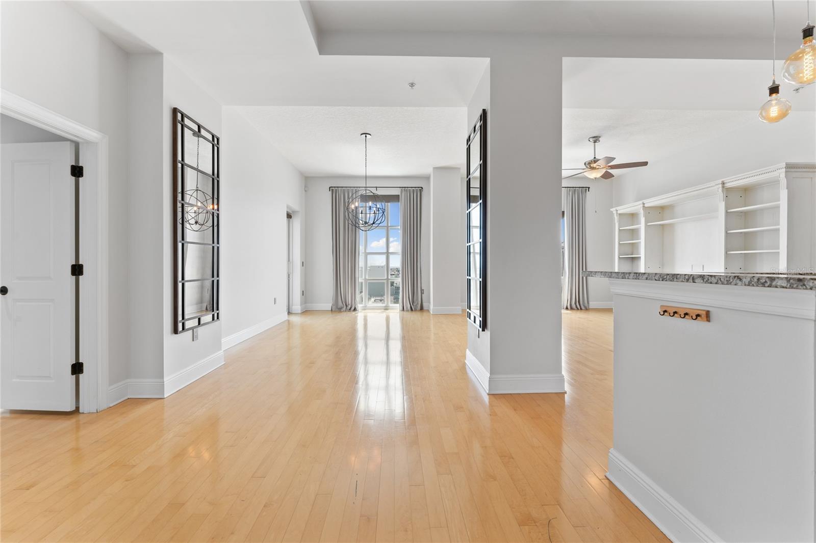 1238 E KENNEDY BLVD #1003