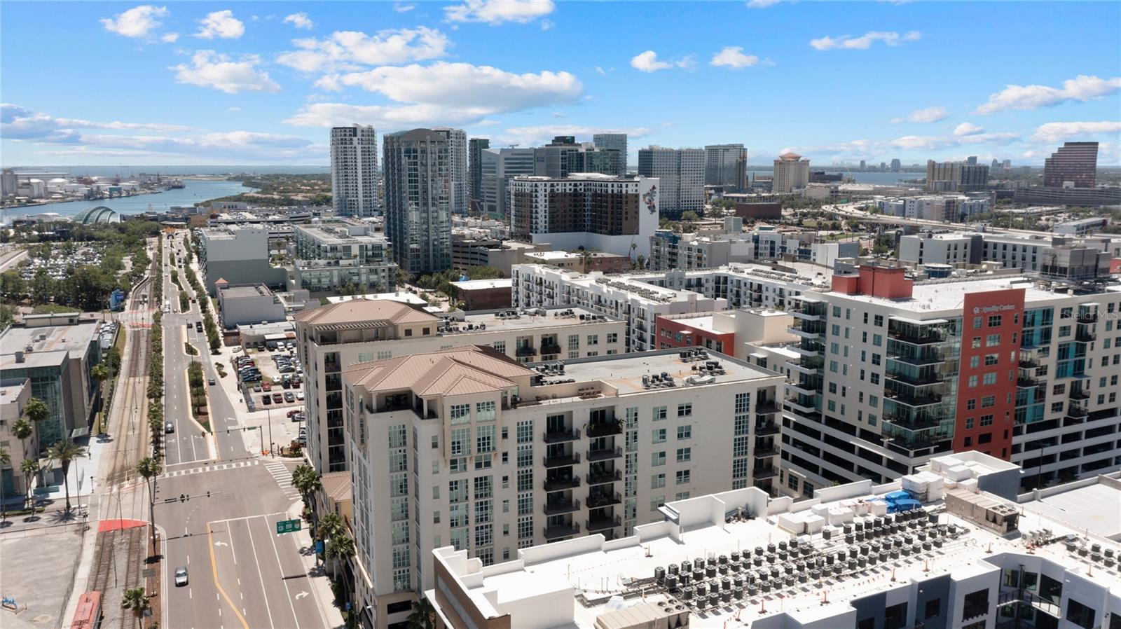 1238 E KENNEDY BLVD #1003
