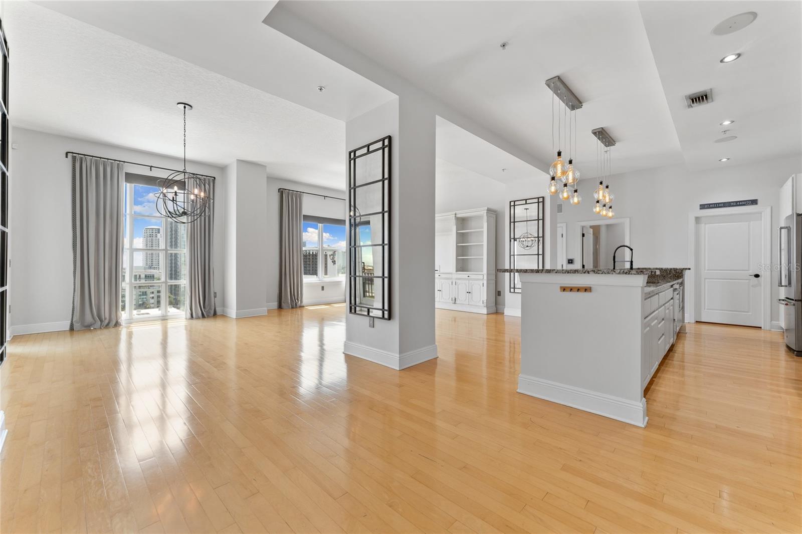 1238 E KENNEDY BLVD #1003