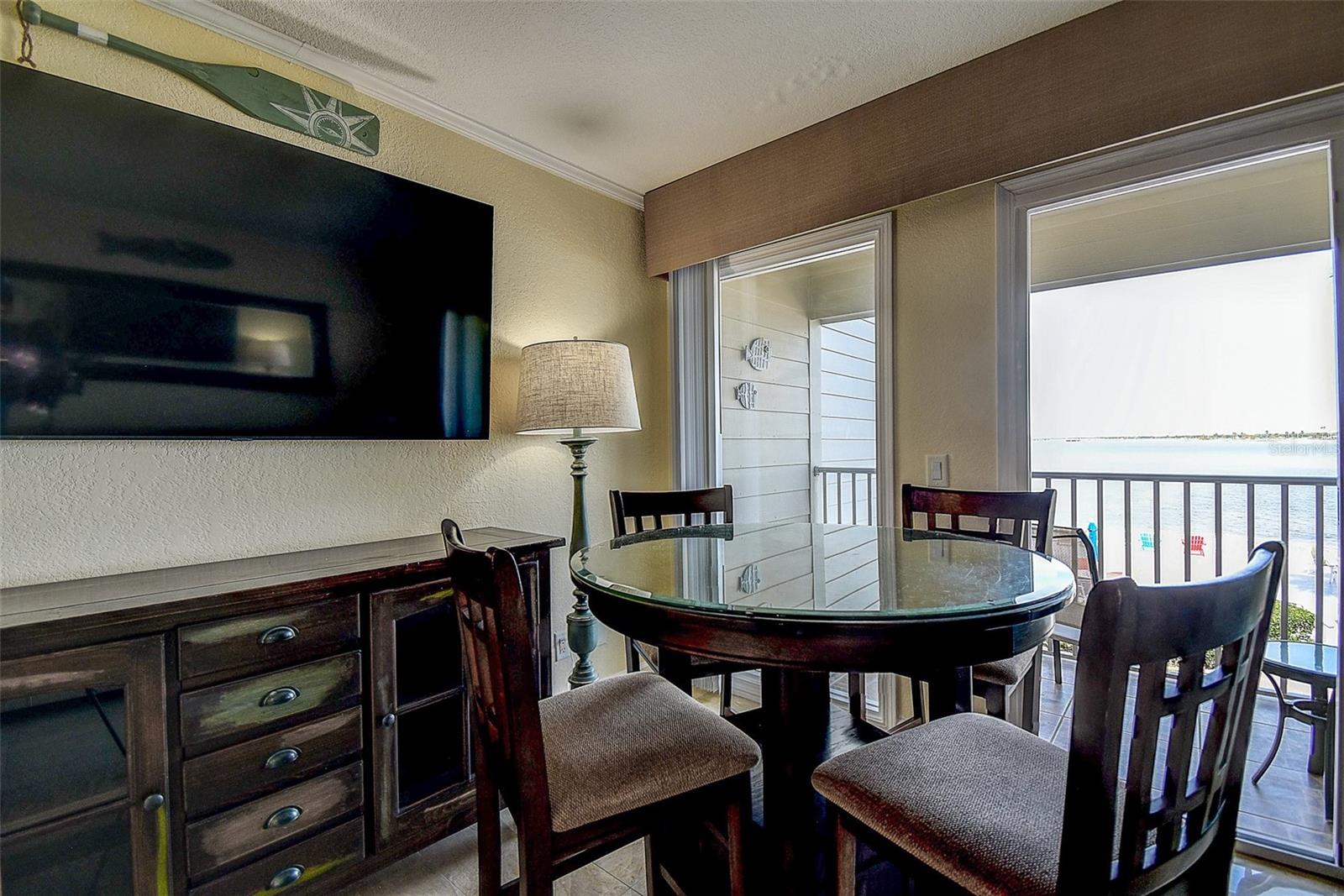 2506 N ROCKY POINT DR #224