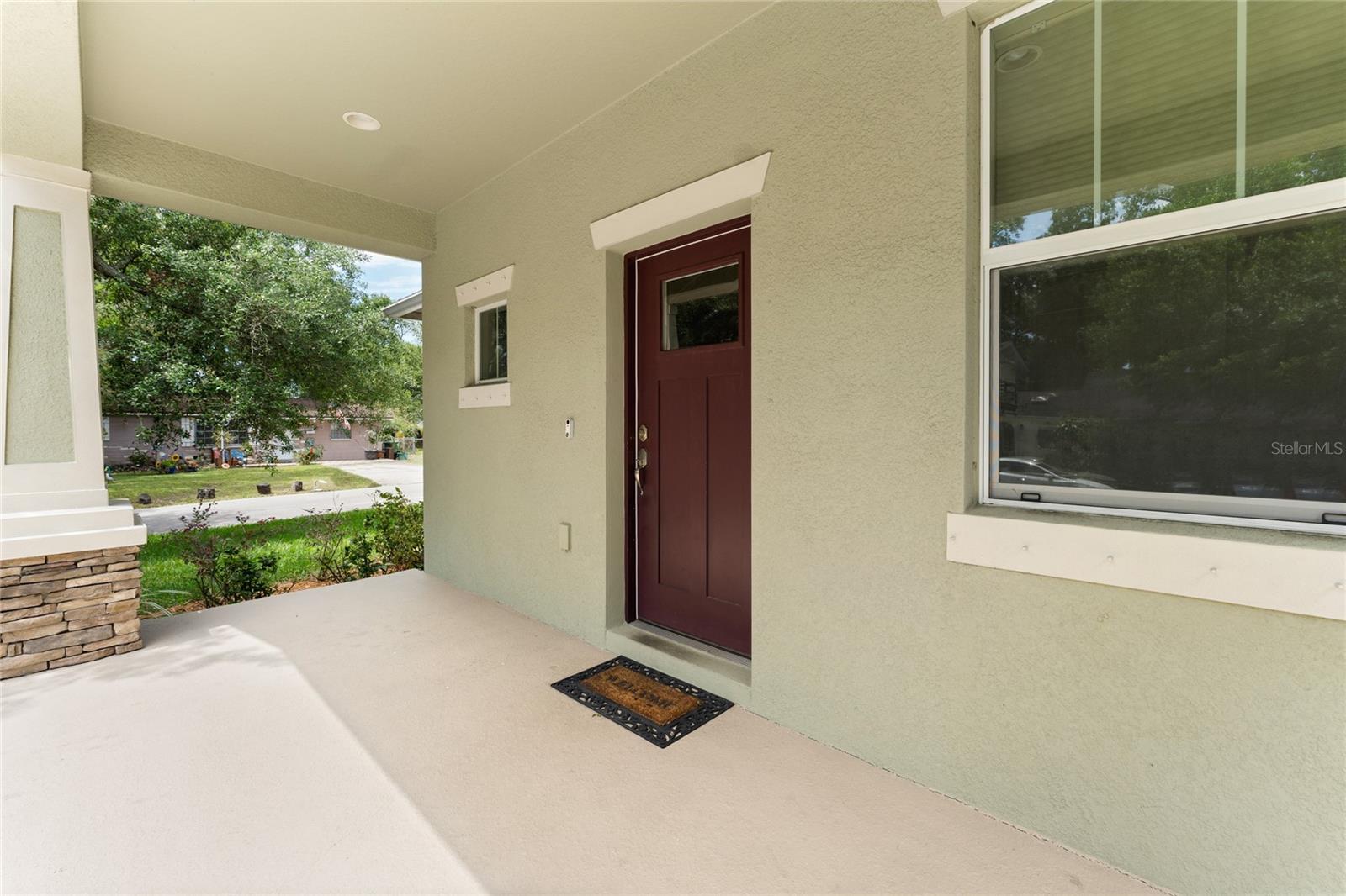 211 W HAMILTON AVE