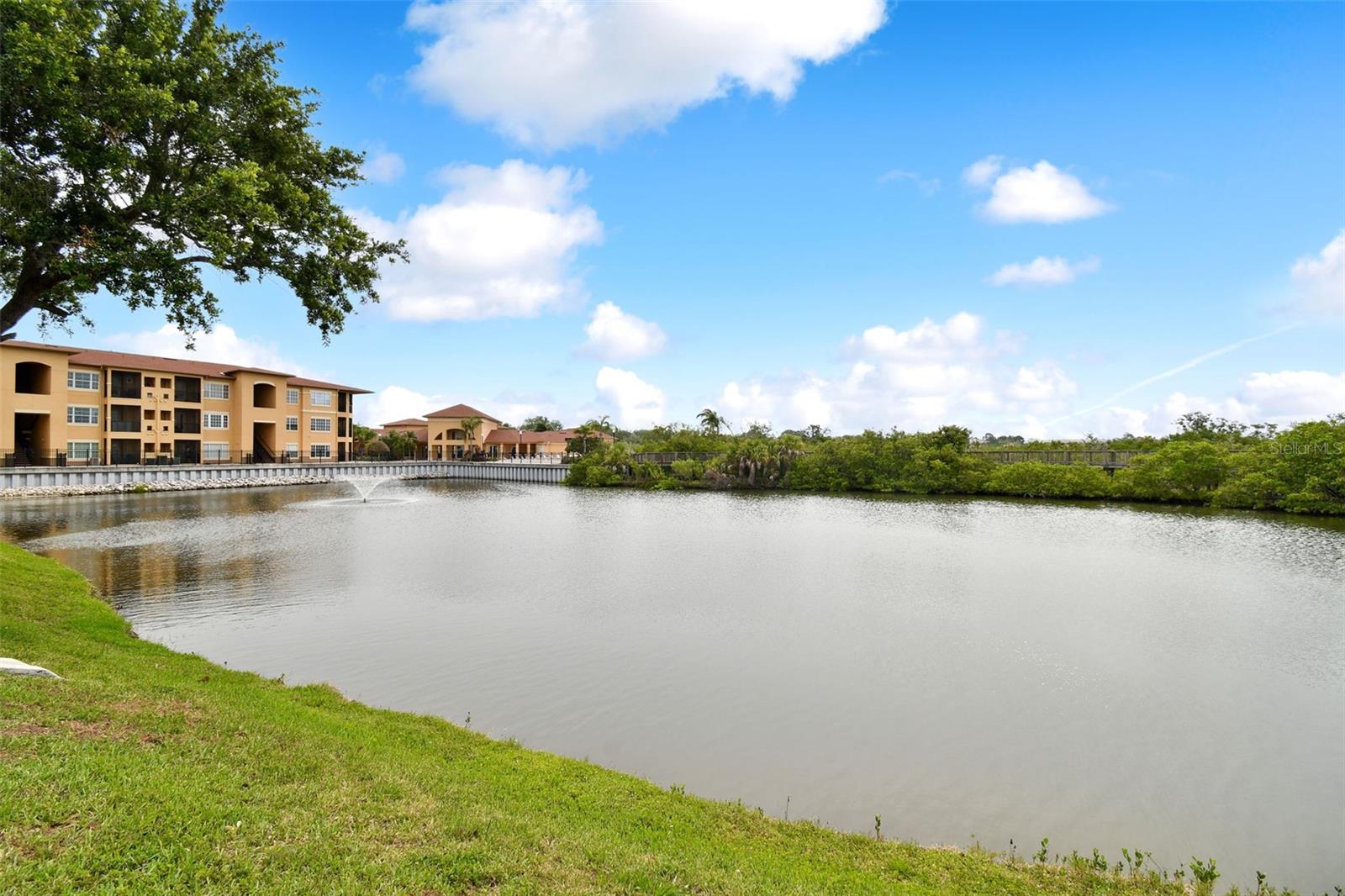 4329 BAYSIDE VILLAGE DR #202