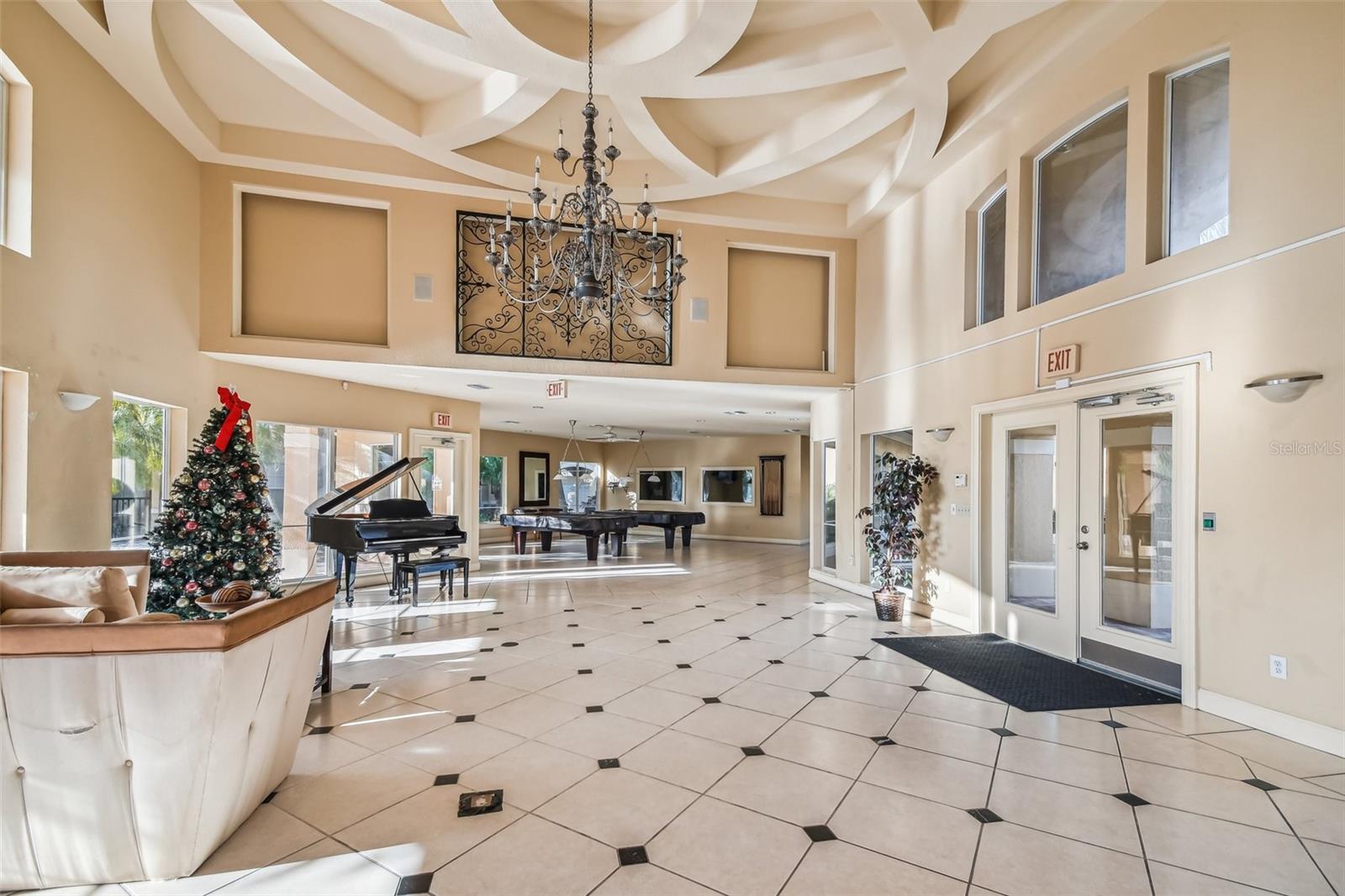 4329 BAYSIDE VILLAGE DR #202