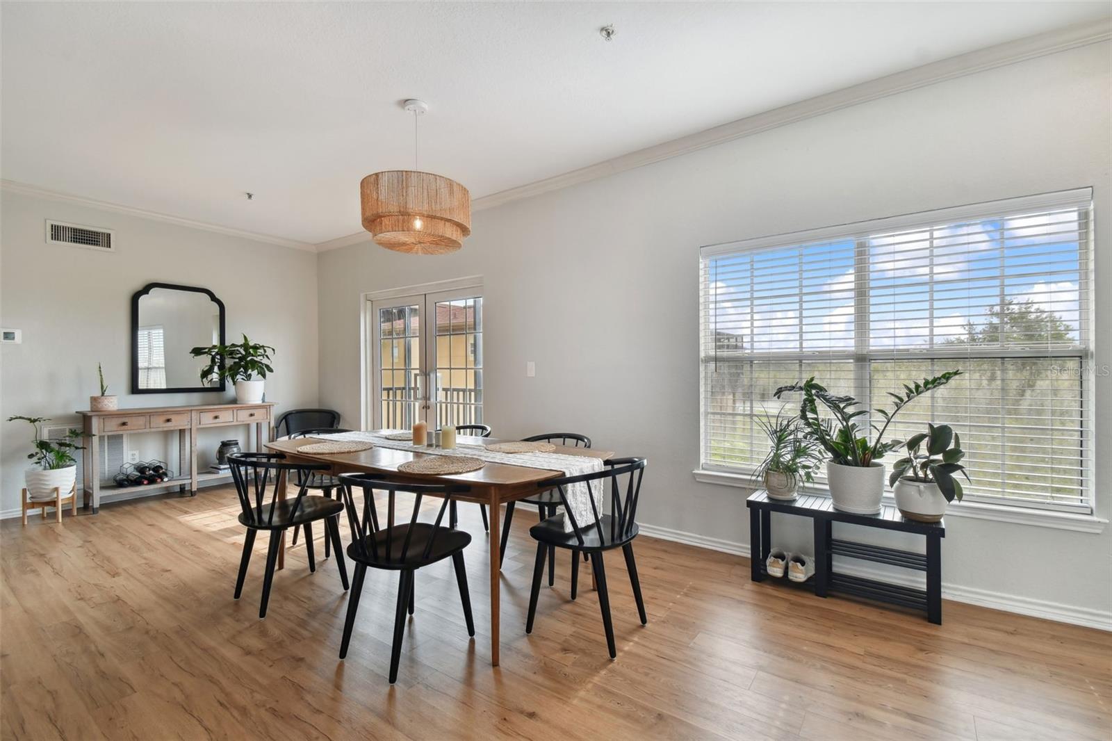 4329 BAYSIDE VILLAGE DR #202