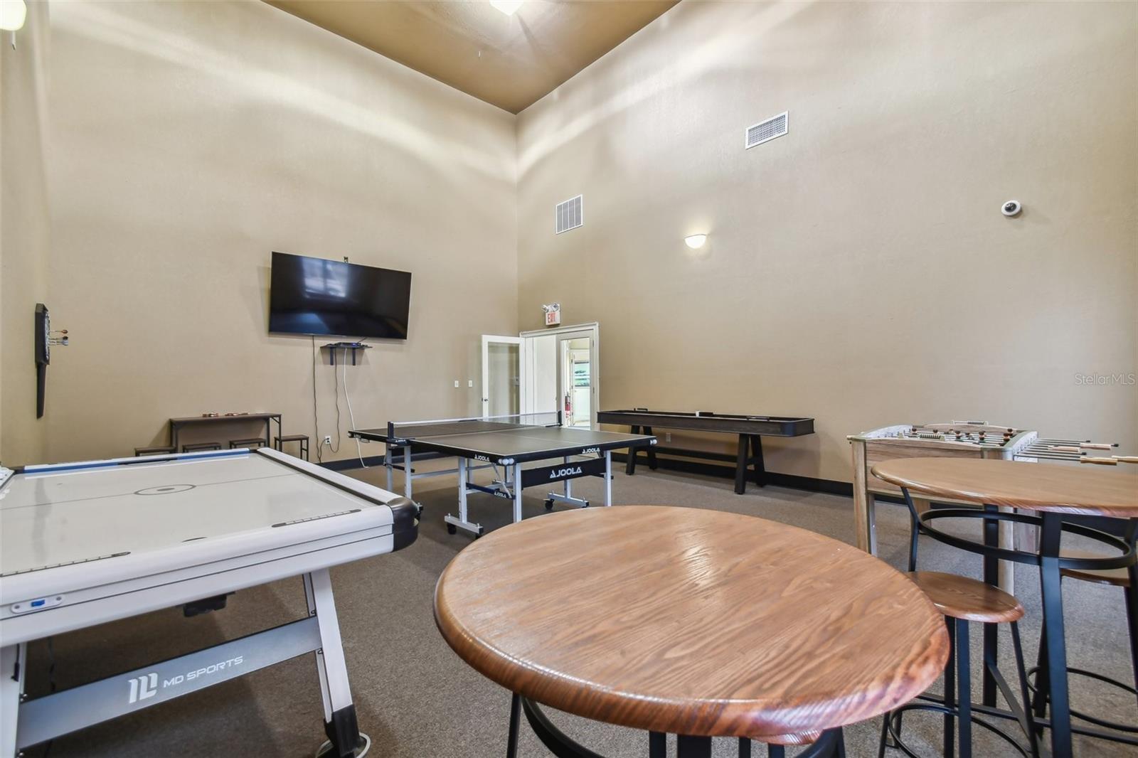 4329 BAYSIDE VILLAGE DR #202