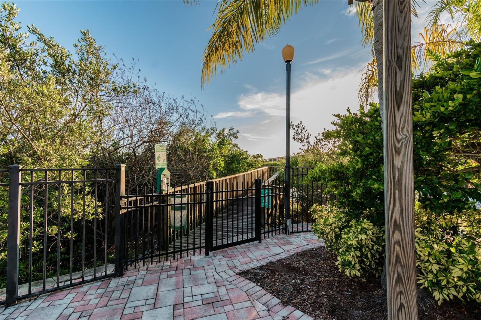 4329 BAYSIDE VILLAGE DR #202