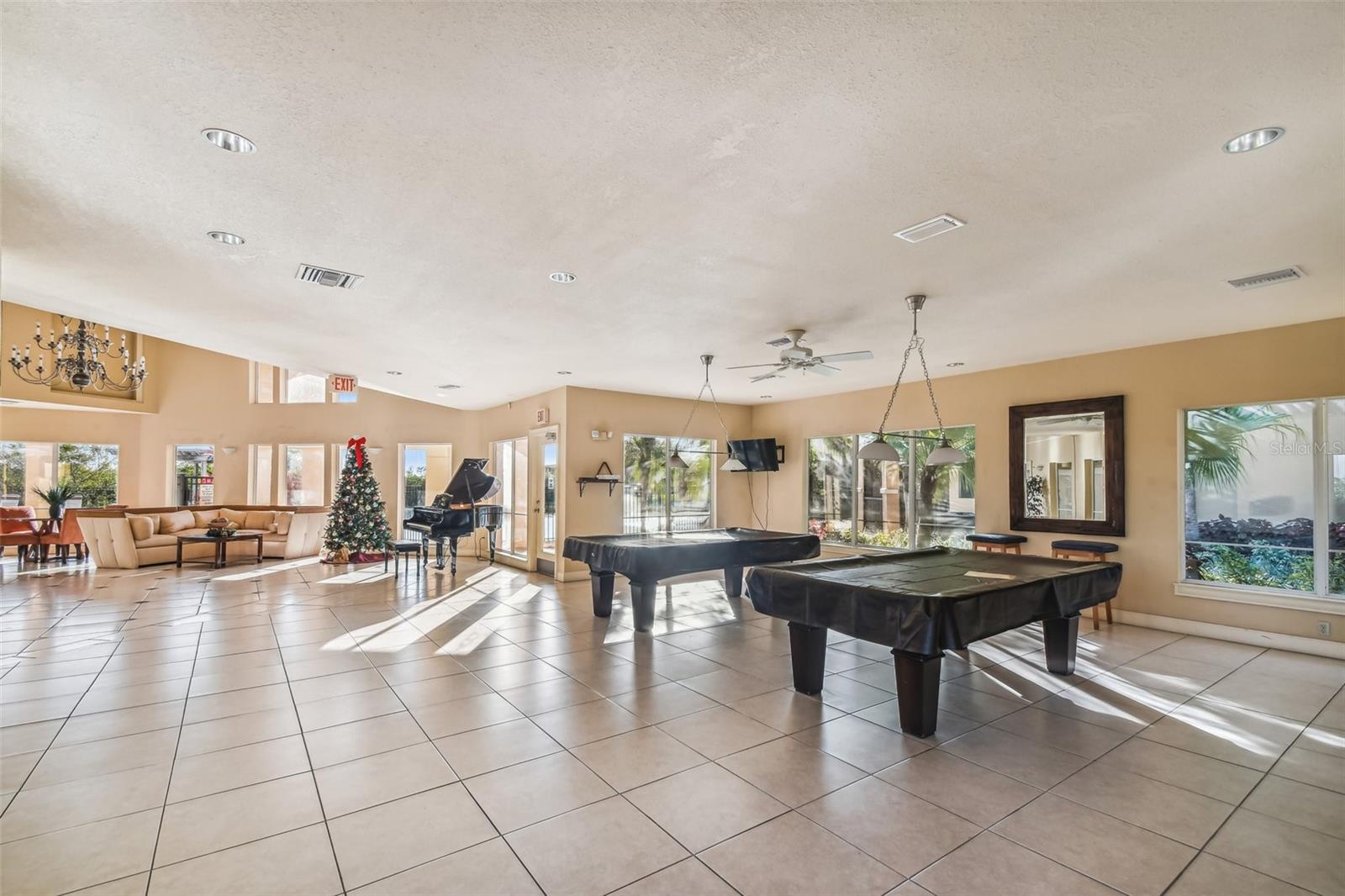 4329 BAYSIDE VILLAGE DR #202