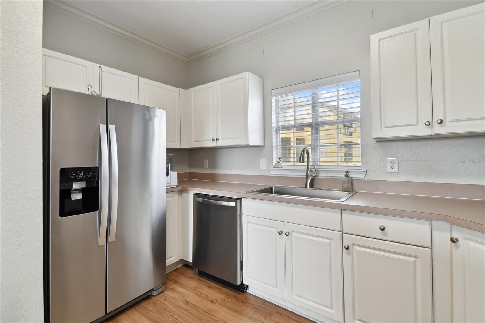 4329 BAYSIDE VILLAGE DR #202