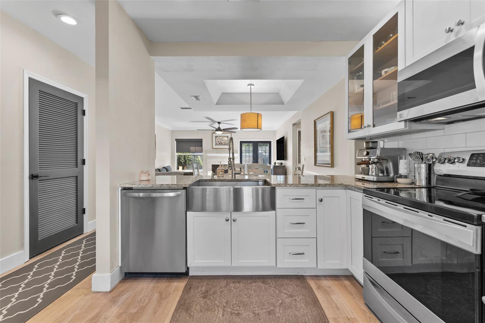 315 S EDISON AVE #17