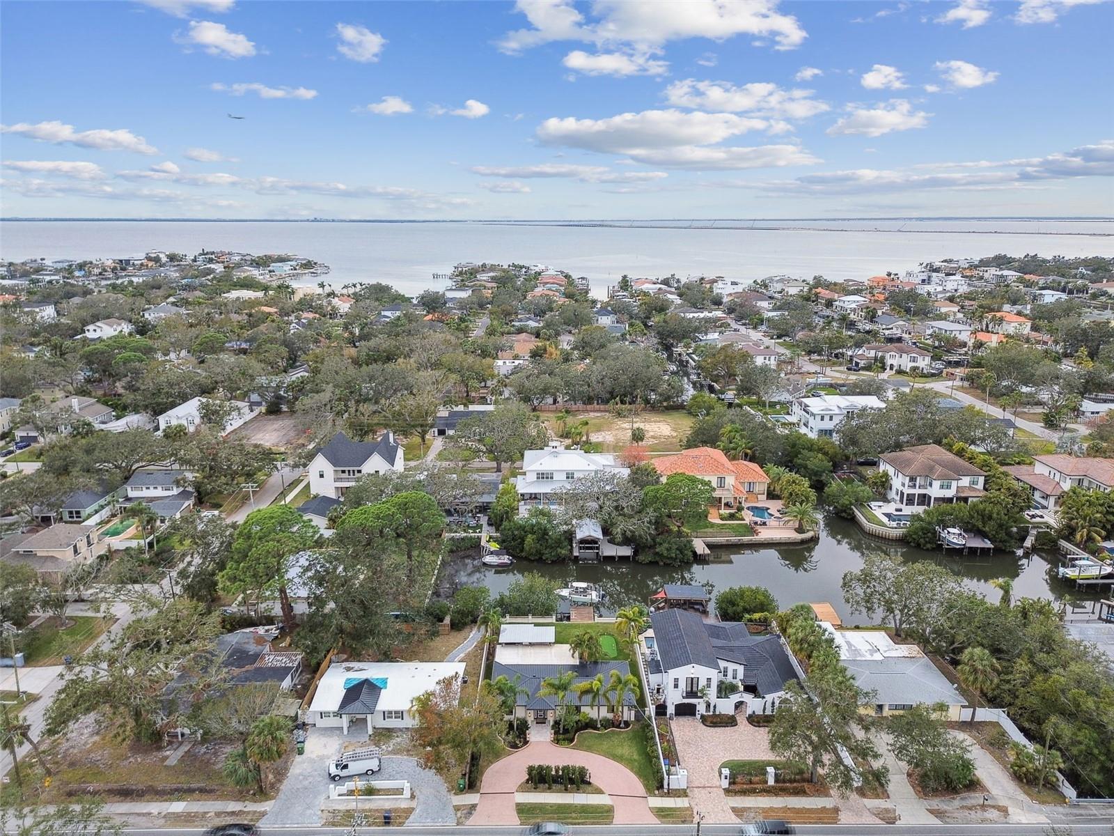 2115 S WEST SHORE BLVD