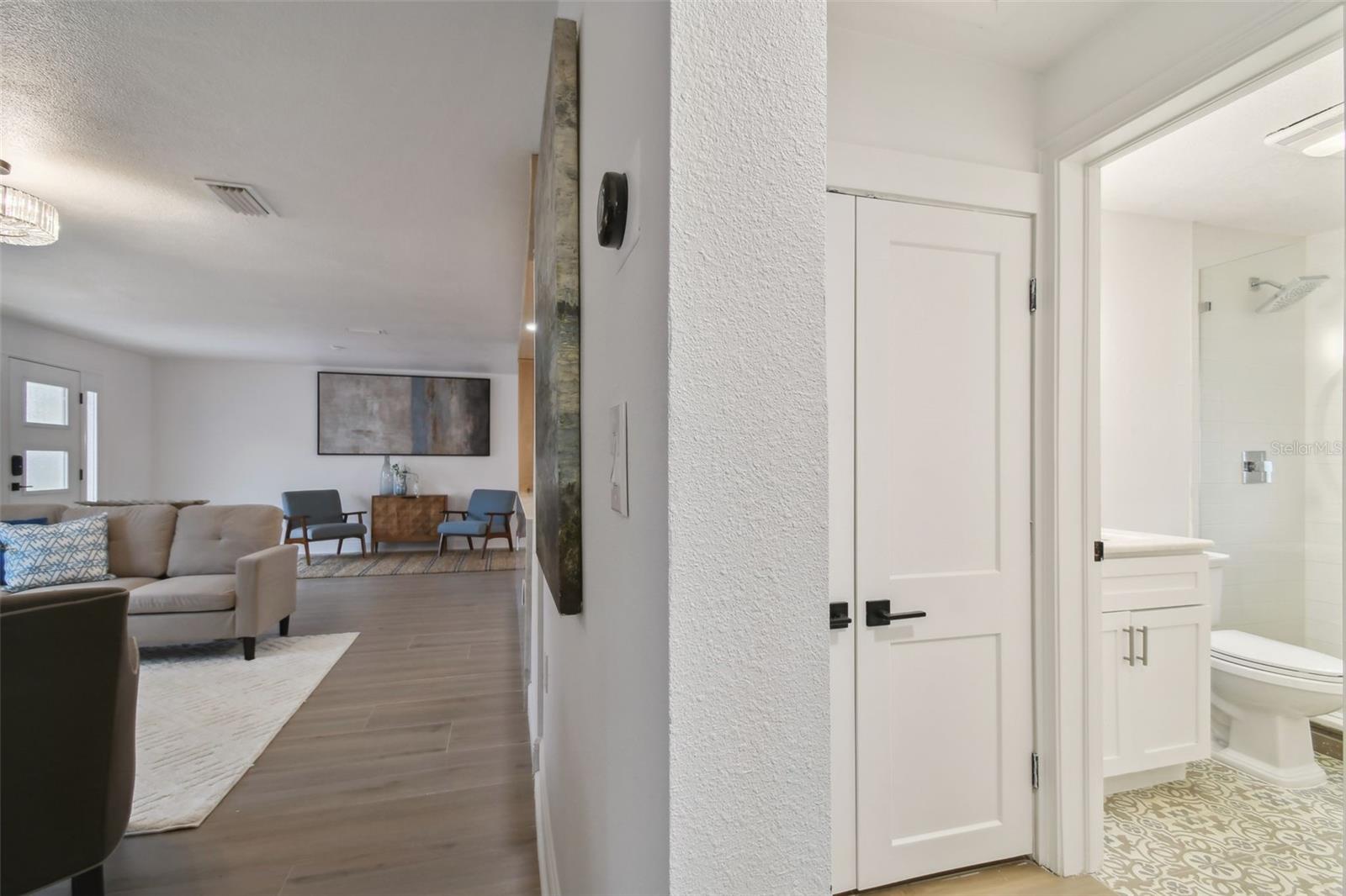 2115 S WEST SHORE BLVD