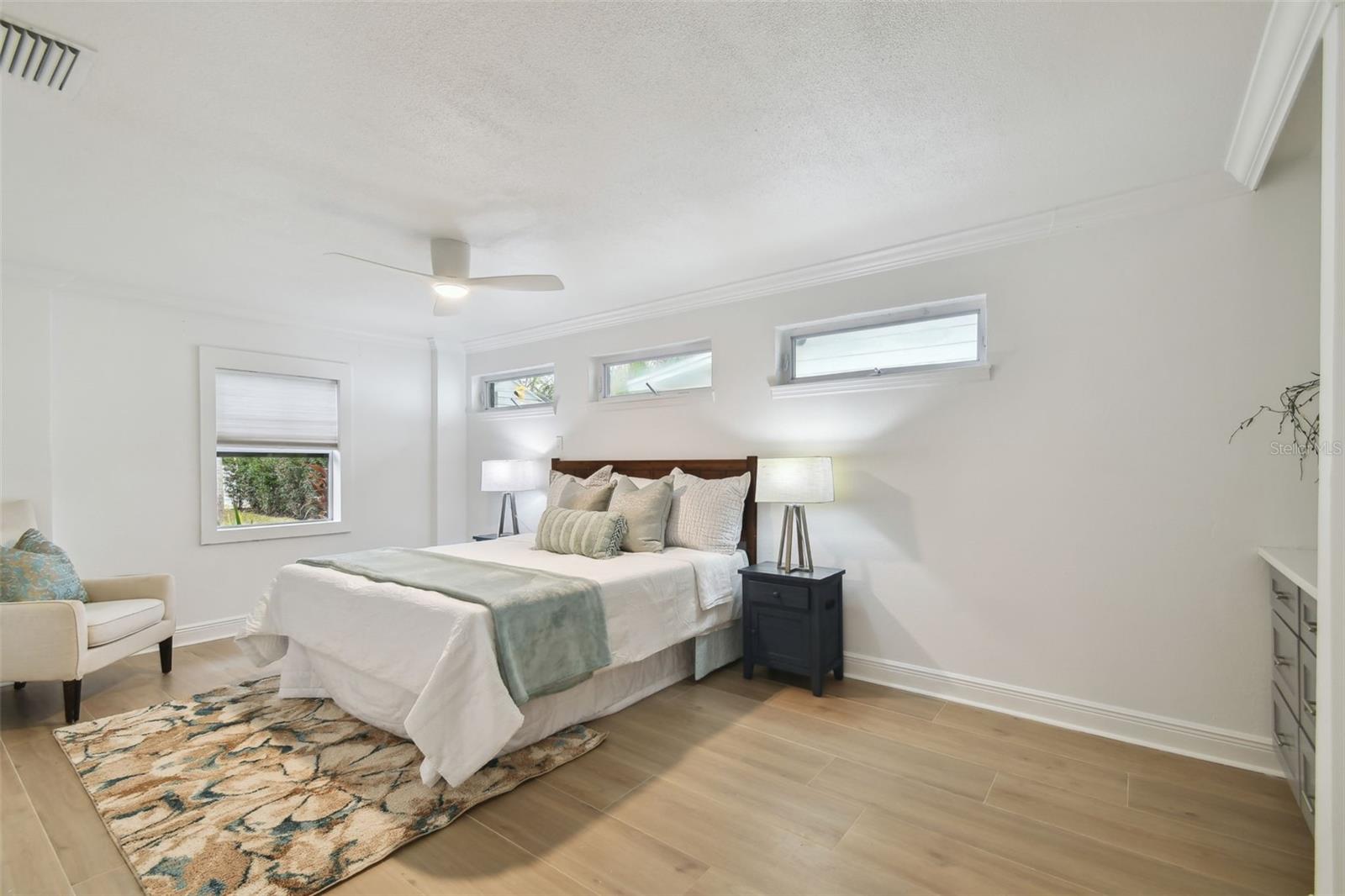 2115 S WEST SHORE BLVD