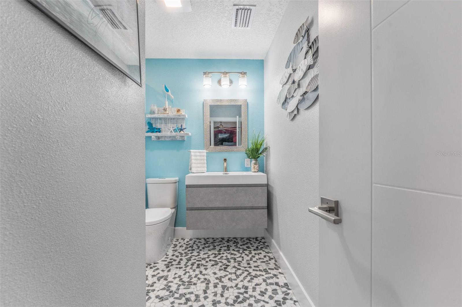 4208 HARBOR HOUSE DR