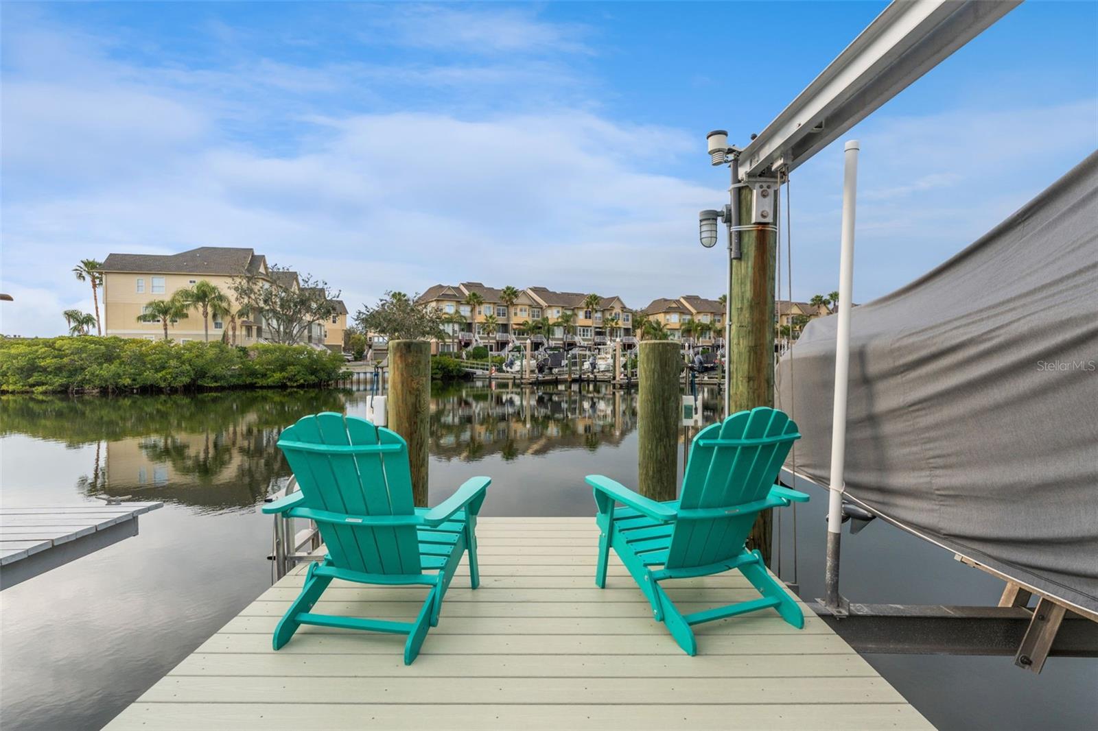 4208 HARBOR HOUSE DR
