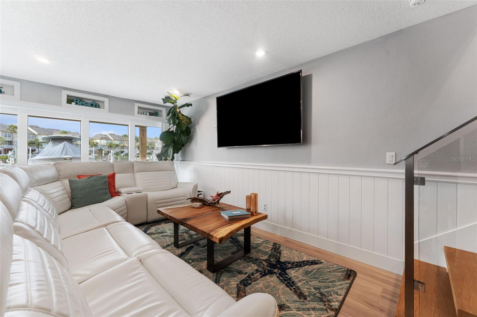 4208 HARBOR HOUSE DR
