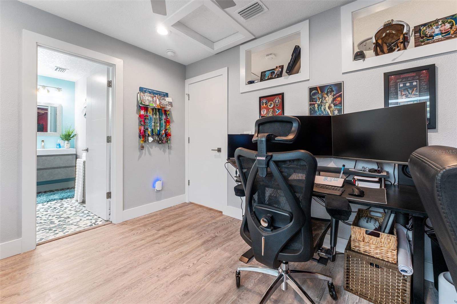 4208 HARBOR HOUSE DR