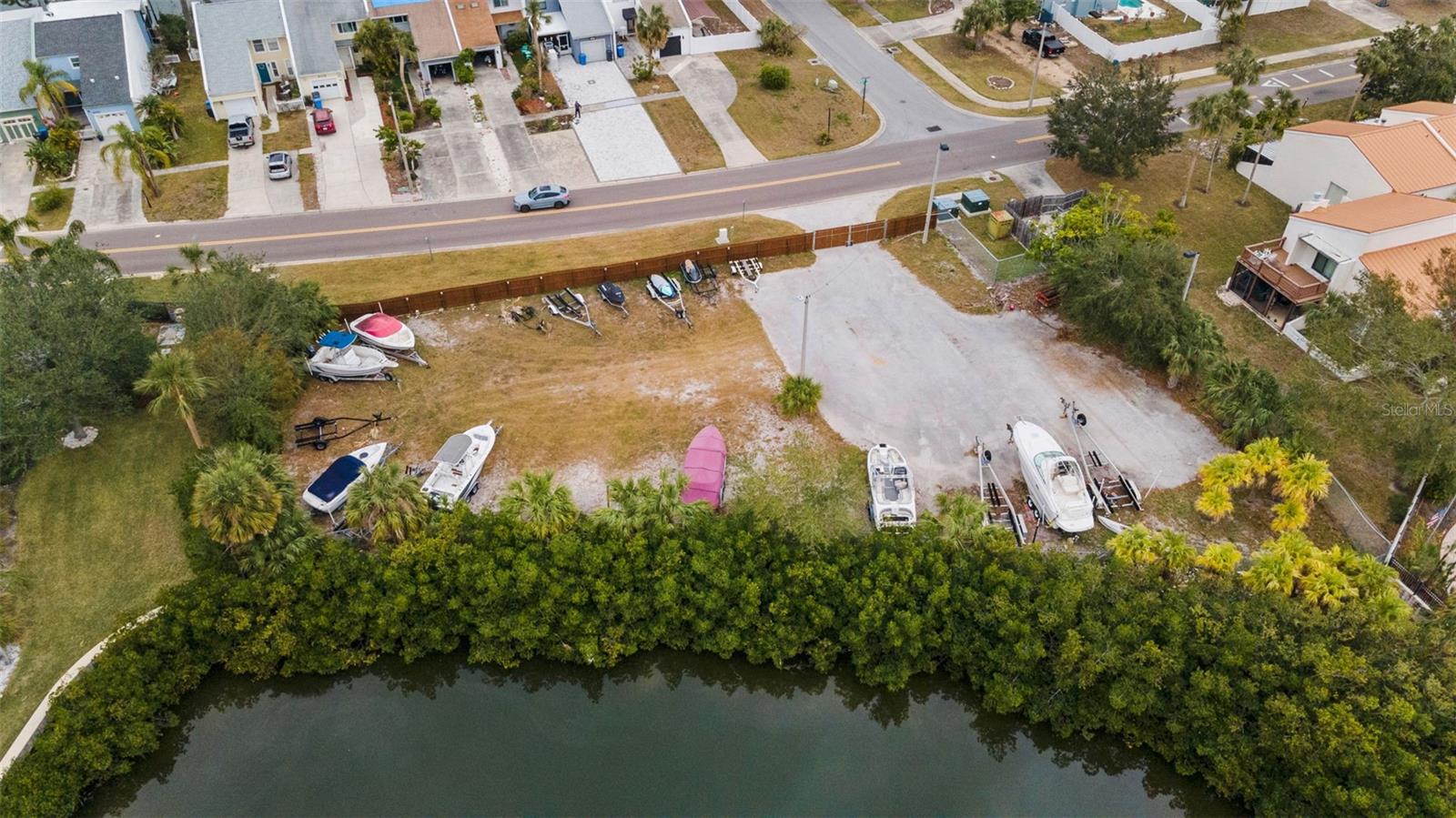 4208 HARBOR HOUSE DR