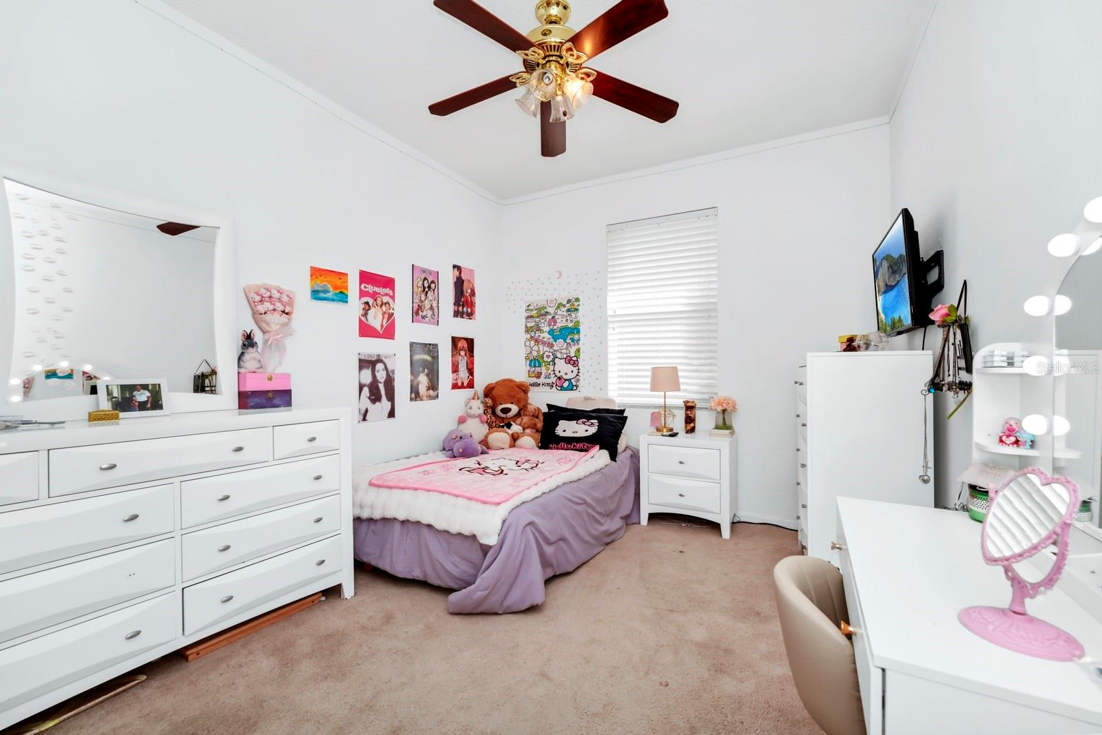 18221 THORNHILL GRAND CIR