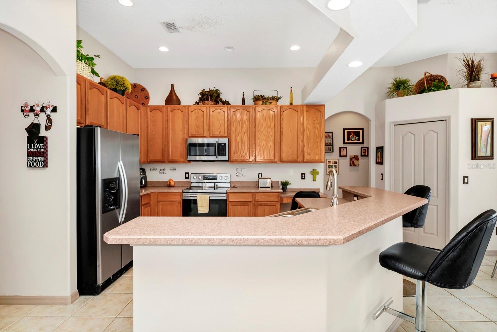 18221 THORNHILL GRAND CIR