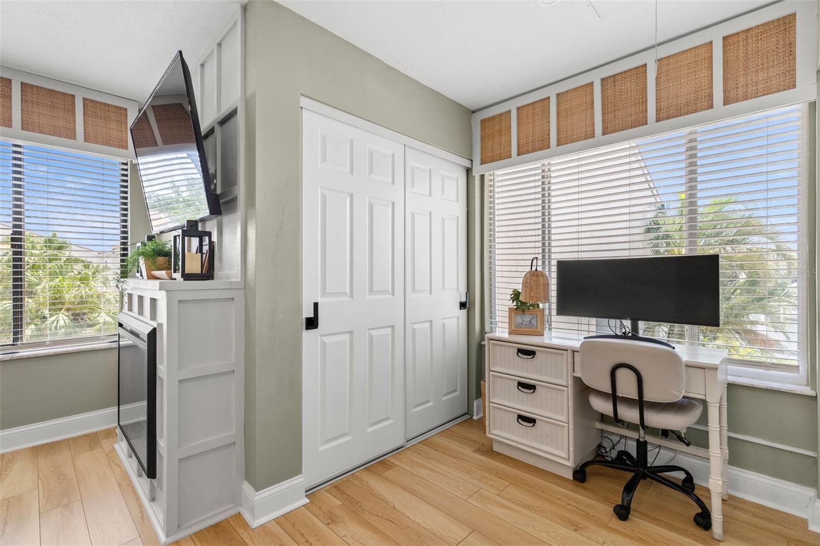 4214 HARBOR HOUSE DR