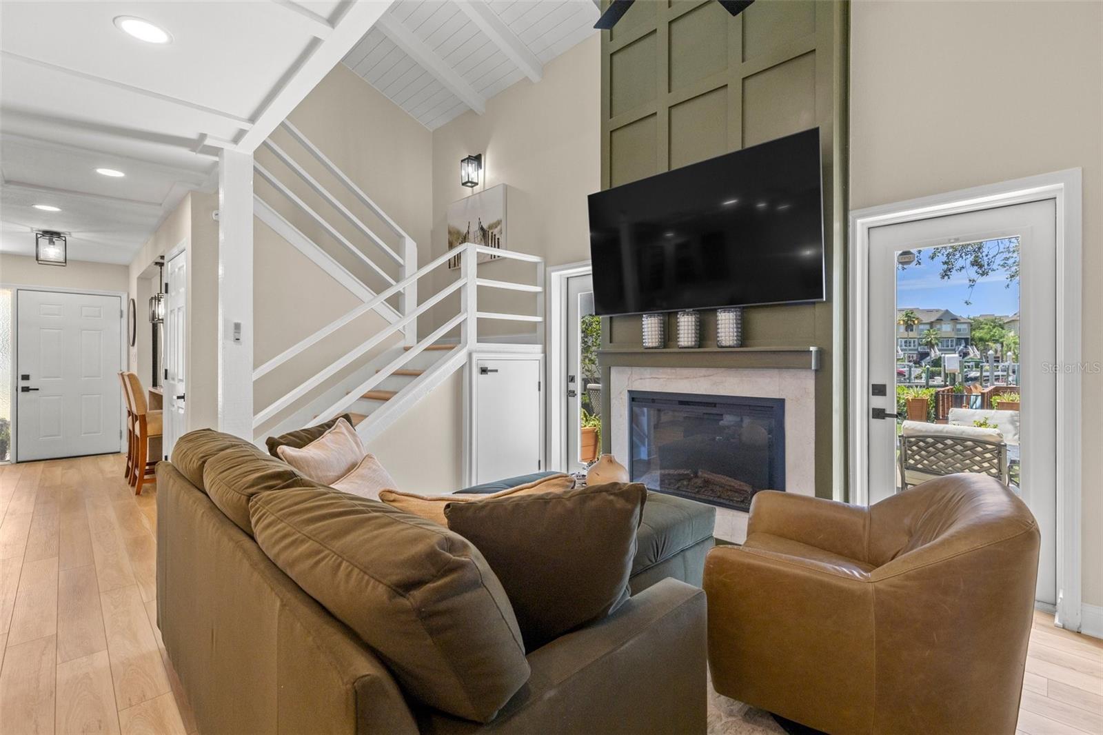 4214 HARBOR HOUSE DR