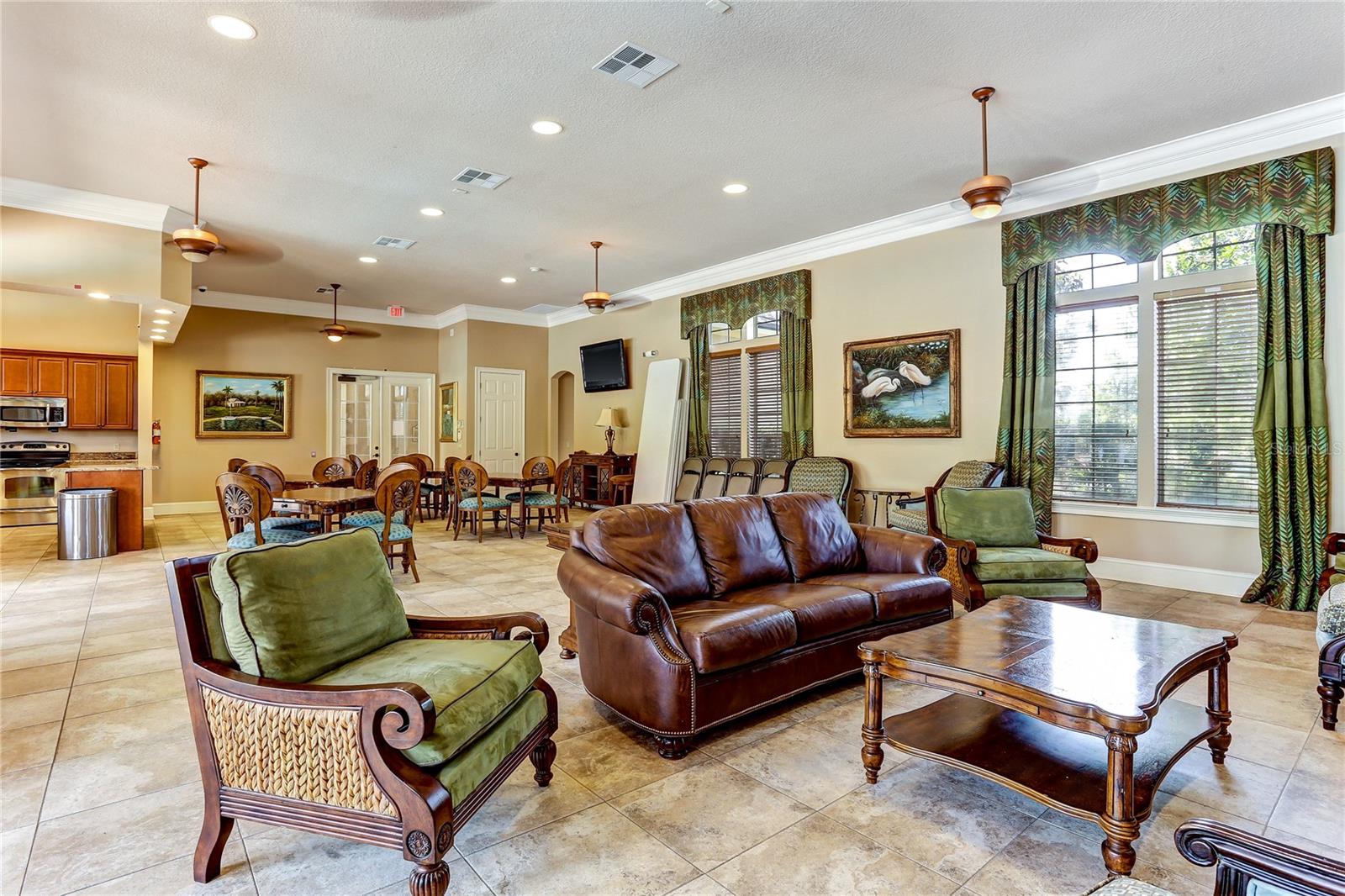 65688 EDGEWATER DR
