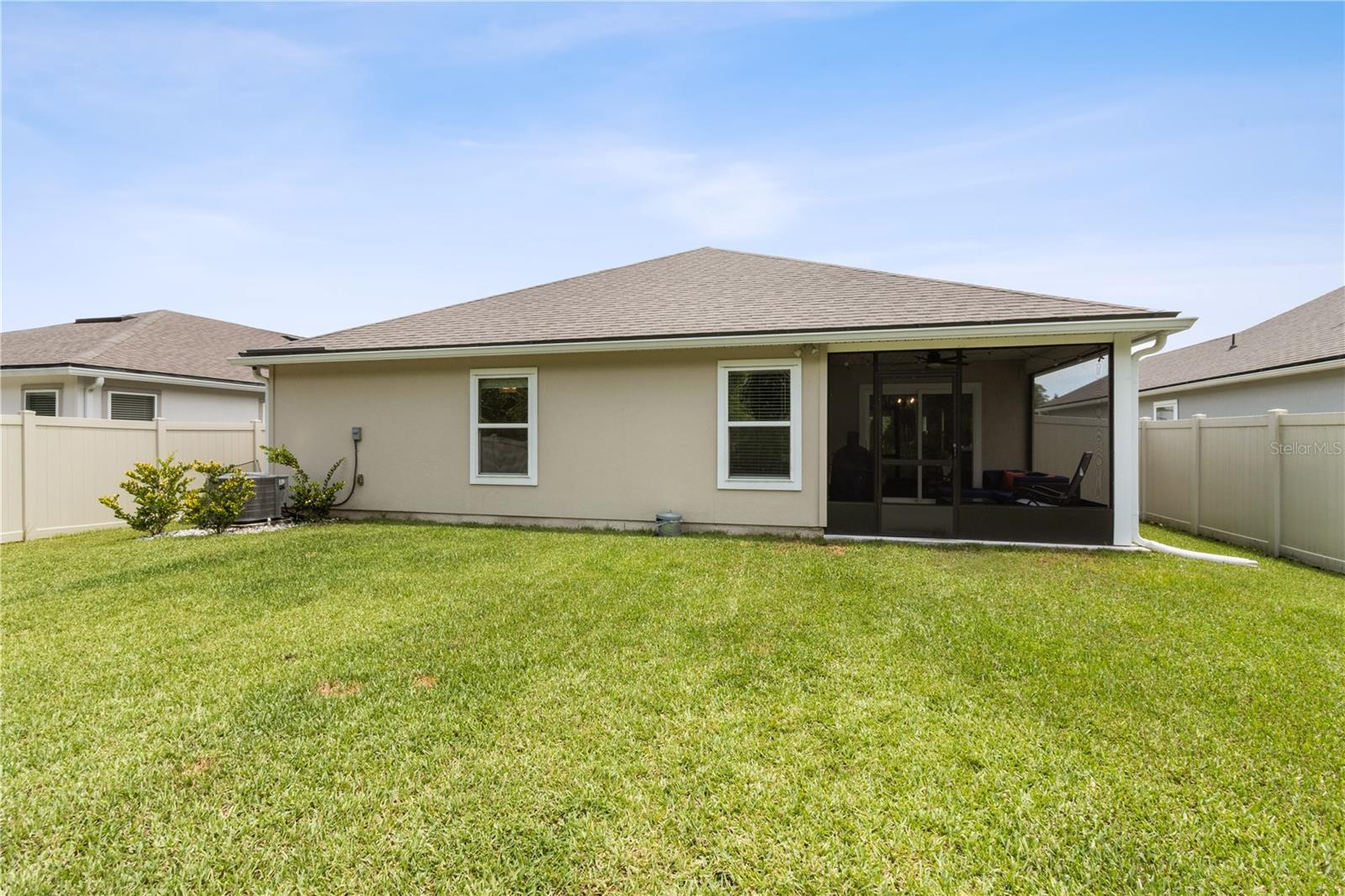 65688 EDGEWATER DR