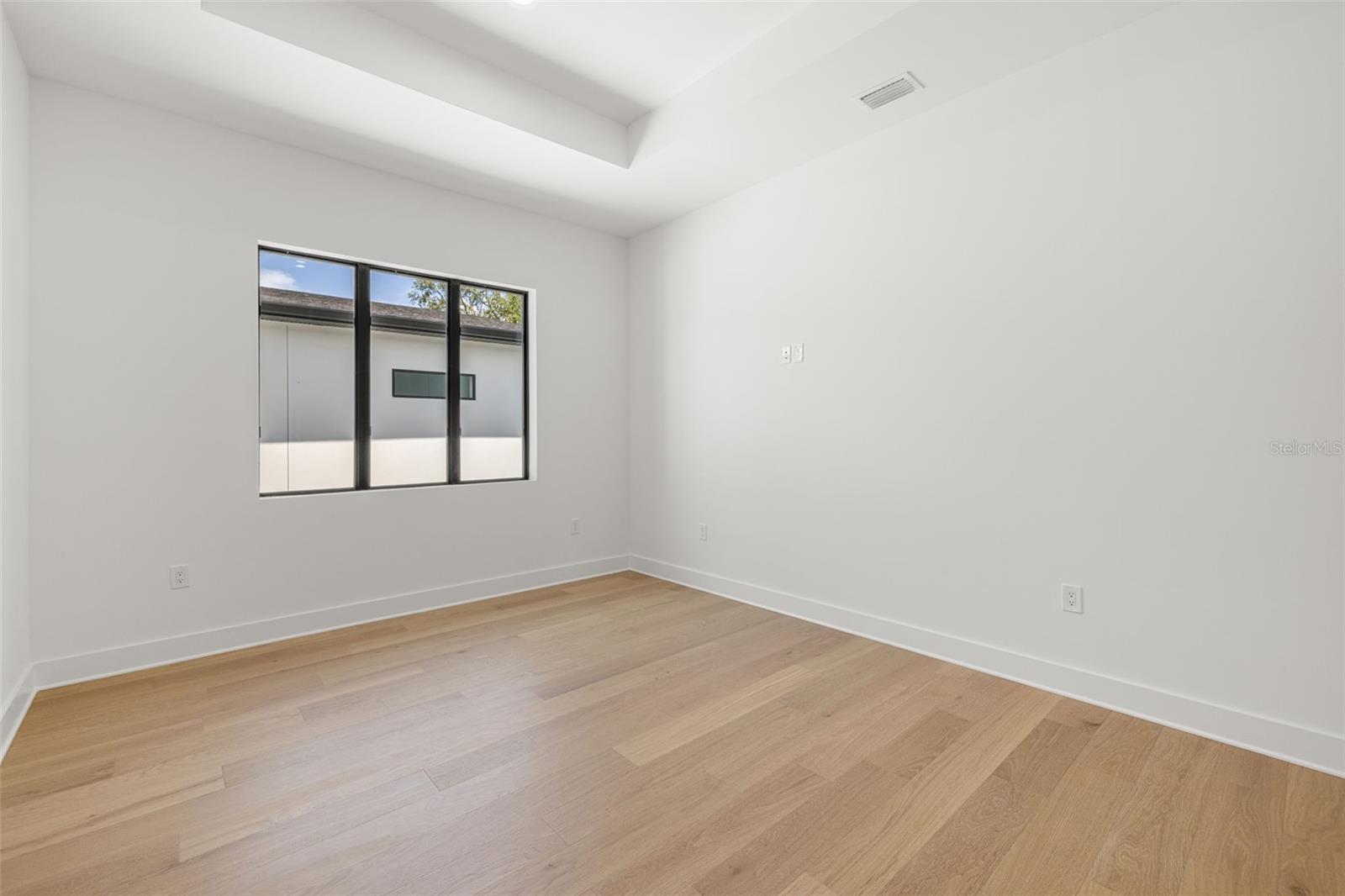 3201 W BALLAST POINT BLVD