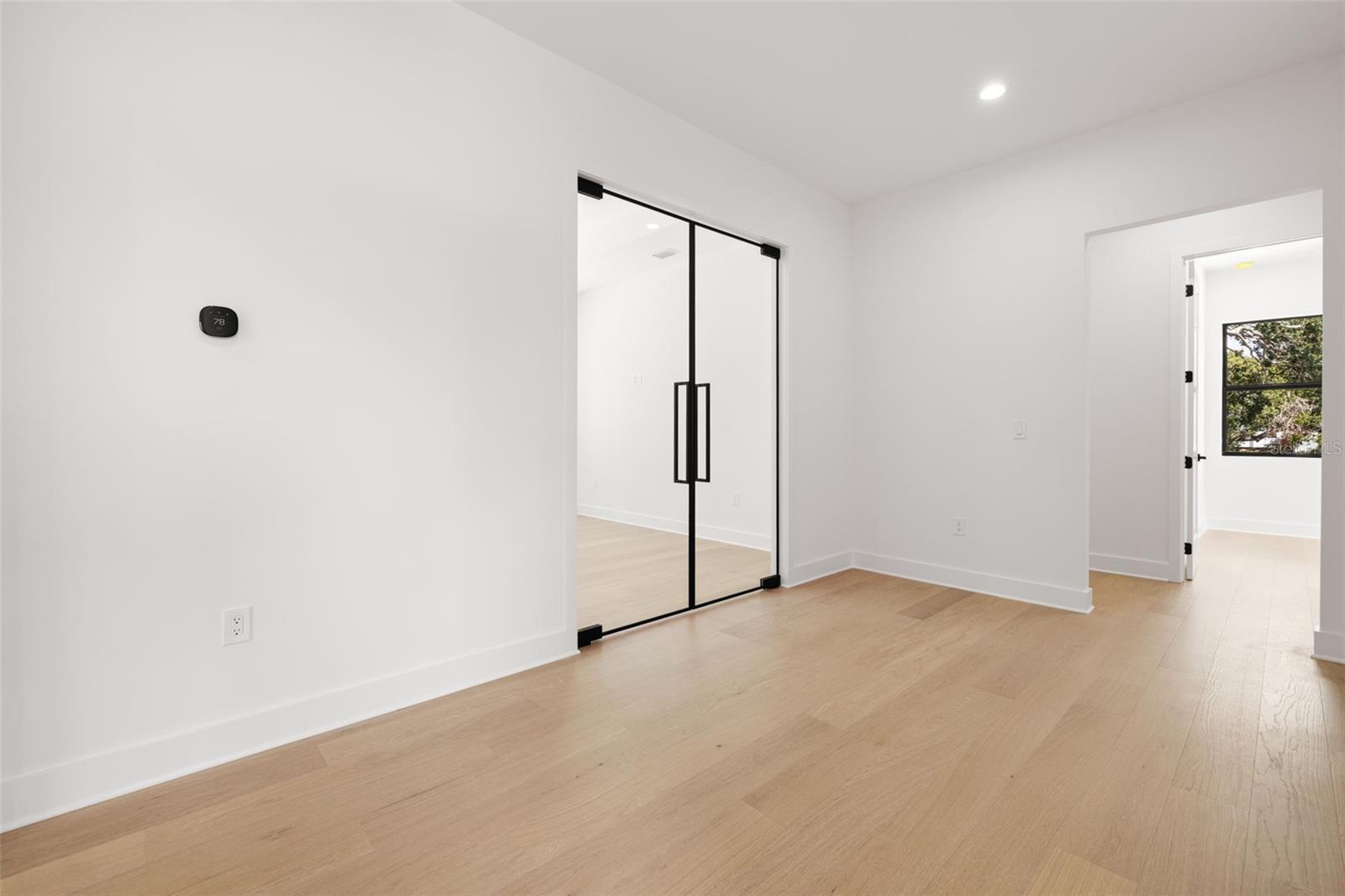 3201 W BALLAST POINT BLVD