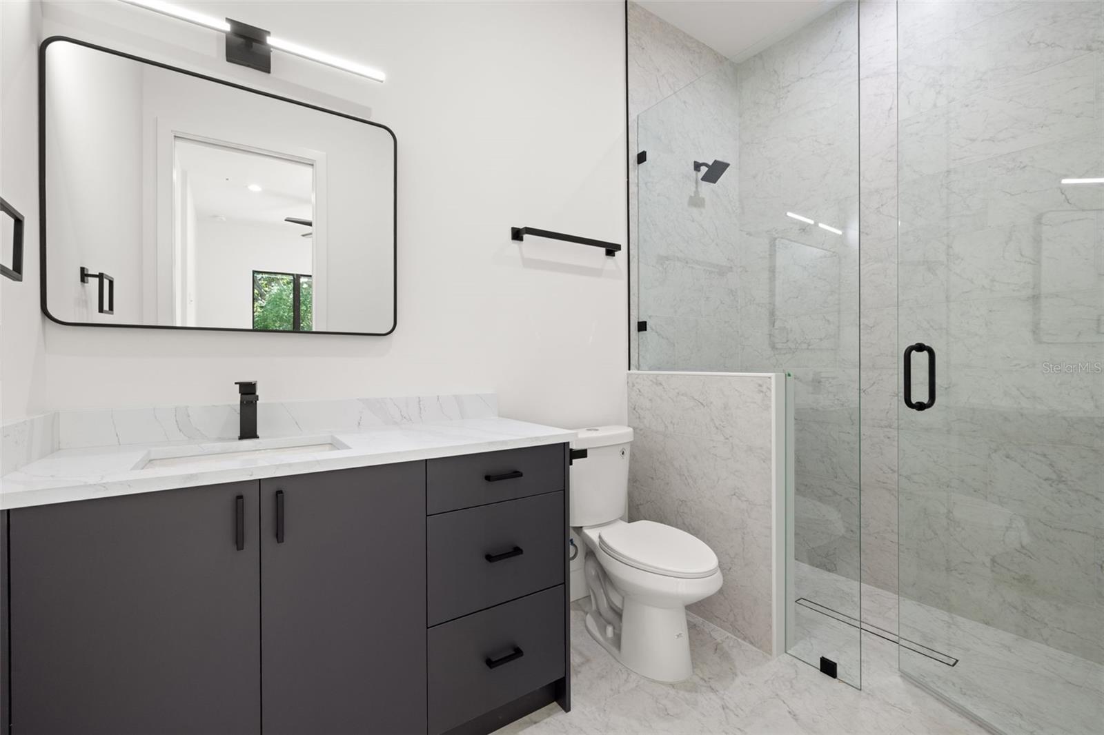 3201 W BALLAST POINT BLVD