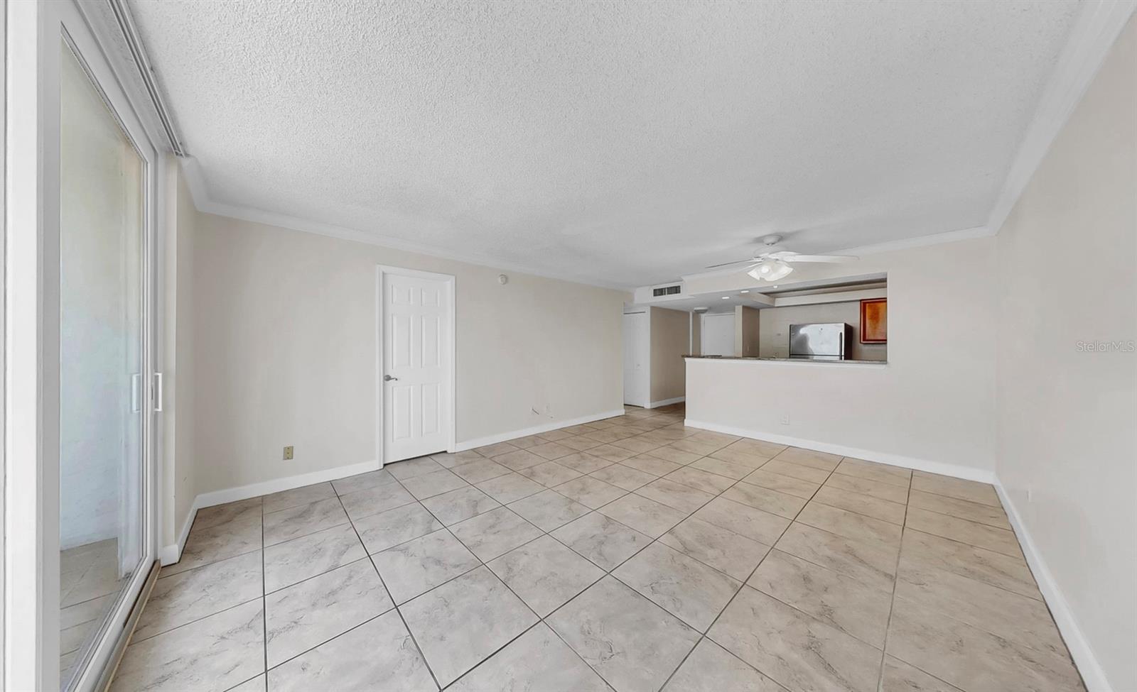 2700 COCONUT BAY LN #427